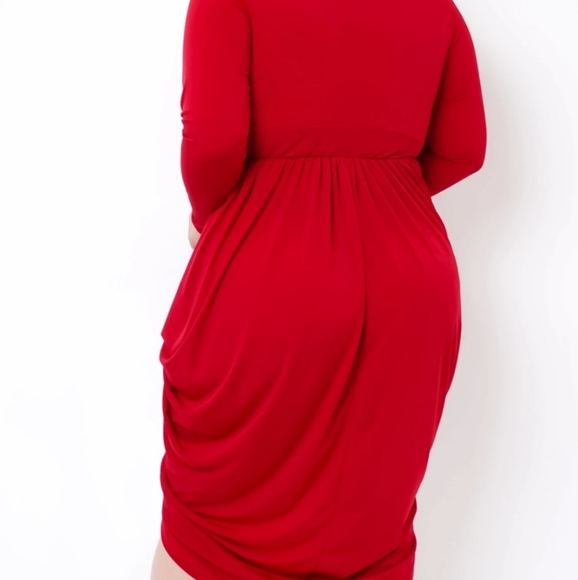 RED DRESS - Picture 4 of 4